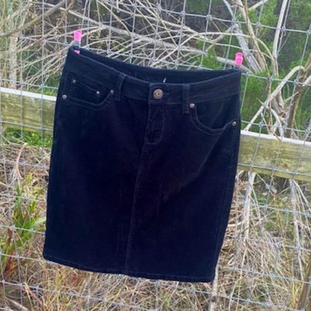 Black Stretch Corduroy Skirt Size S-M